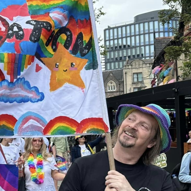 Pride Banner Tim